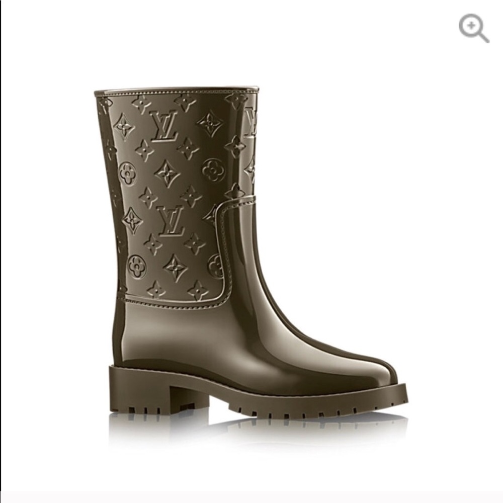 Louis Vuitton half drop boots